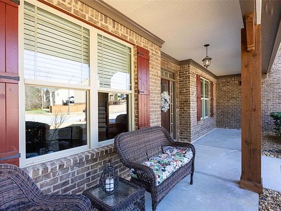 4th image of 4095 Sophy Dr