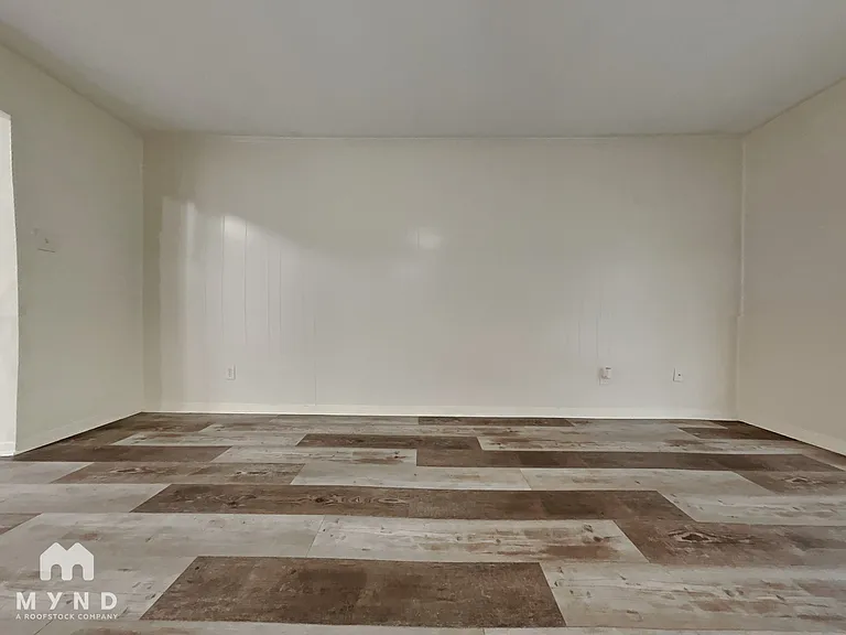2163 Drayton Ln — Photo 5