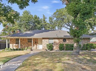301 Woodhaven Dr, Desoto, TX 75115