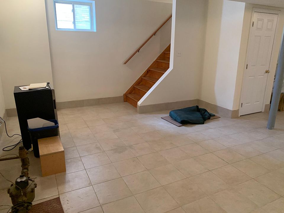 1st image of 3127 Wissman Ave #1