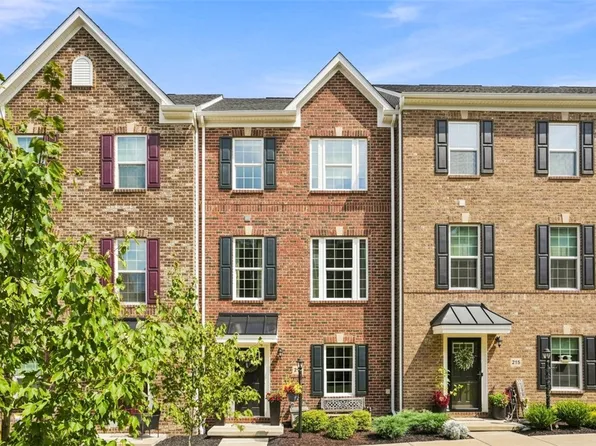 213 Chital Ln, Cranberry Township, PA 16066