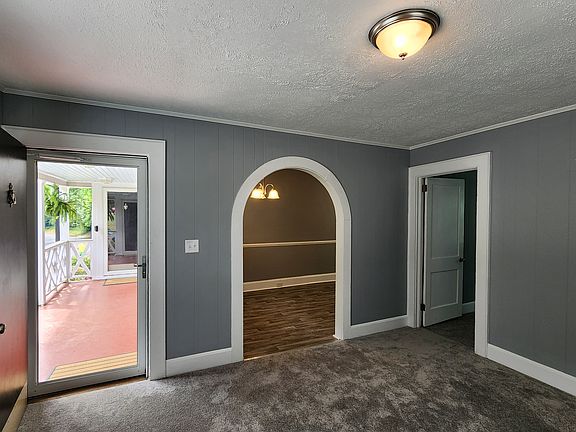 3rd image of 406 N College St #A