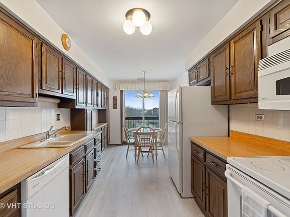 4th image of 9500 N Washington St APT 410