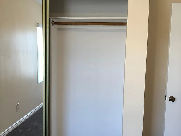 2502 W Via Corona #1/2 — Photo 49
