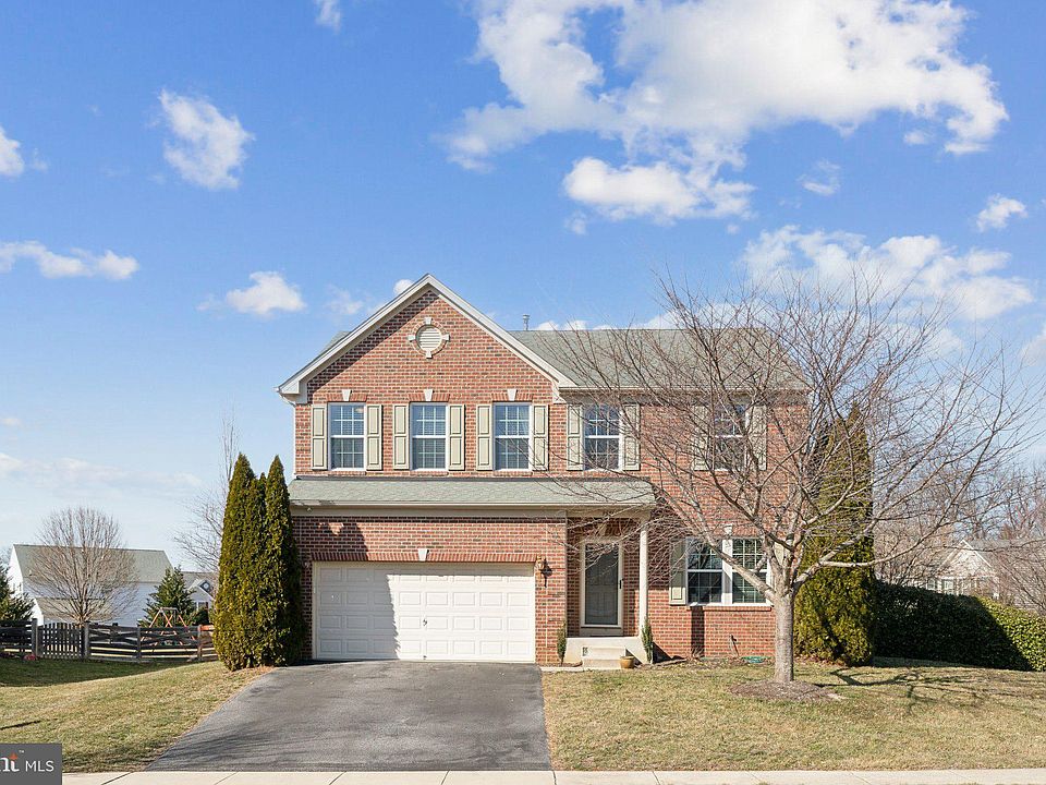 1st image of 9556 Dumbarton Dr