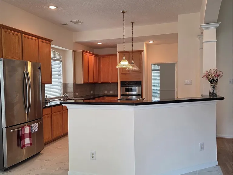 4306 Lakeside Meadow Dr — Photo 13