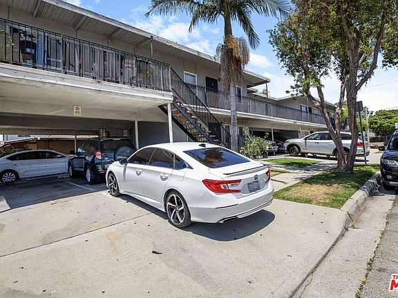 2nd image of 12003 Berendo Ave