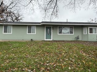 1021 Carolina Rd, Umatilla, OR 97882