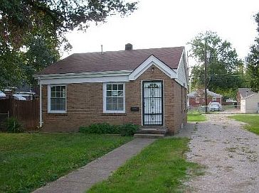 1st image of 1617 Ravenswood Dr