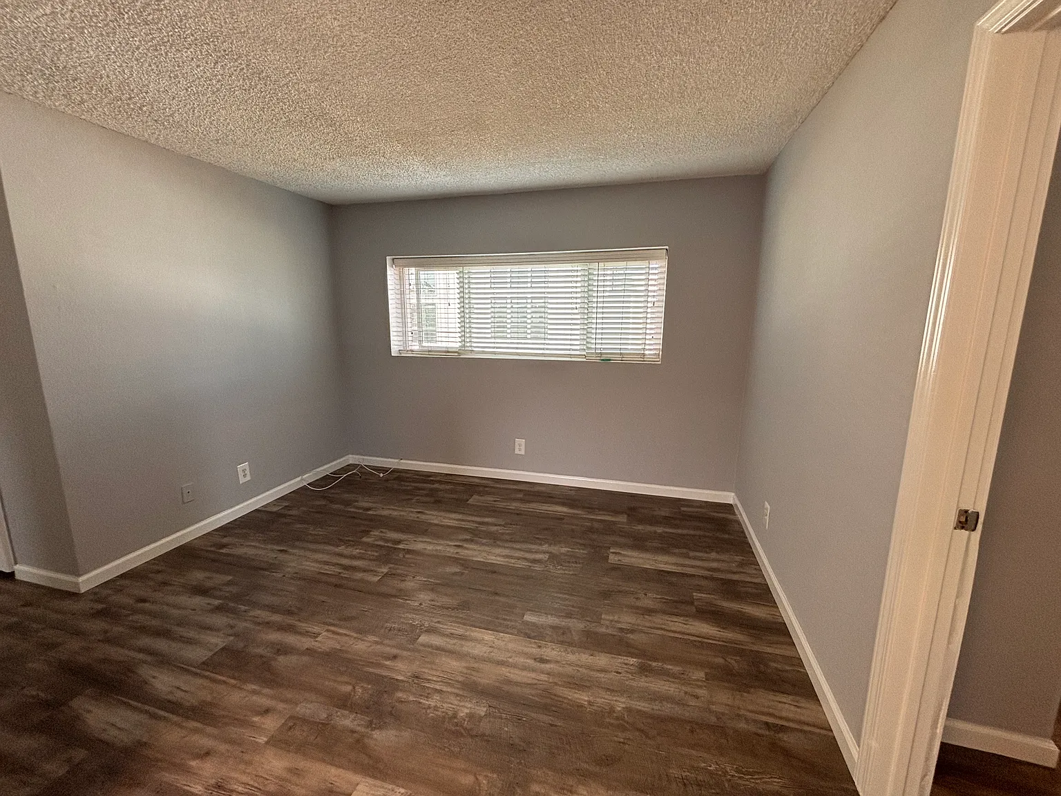 2 bed, 600 sqft, $2,295 — Photo 3