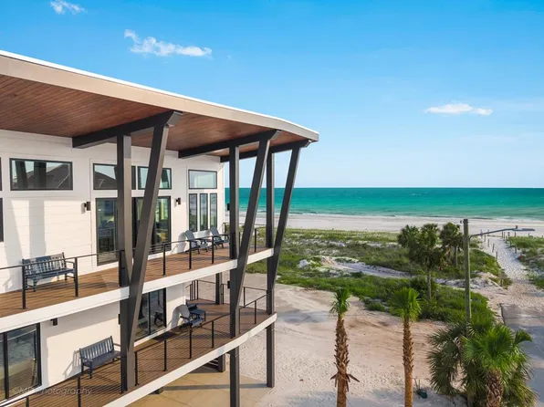 105 S 26th St, Pt Saint Joe, FL 32456