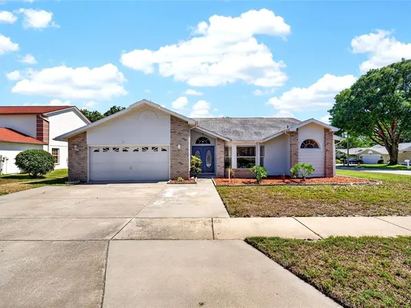 8404 Millwood Dr, Hudson, FL 34667