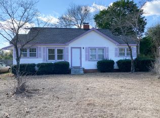 40 Short St, Williston, SC 29853