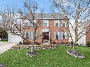 12 Nayborly Ct, Catonsville, MD 21228