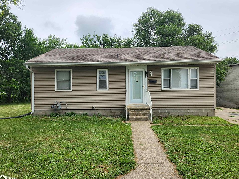 1st image of 1113 Desmont Dr
