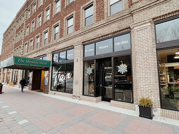 2nd image of 301 Main St Unit 316