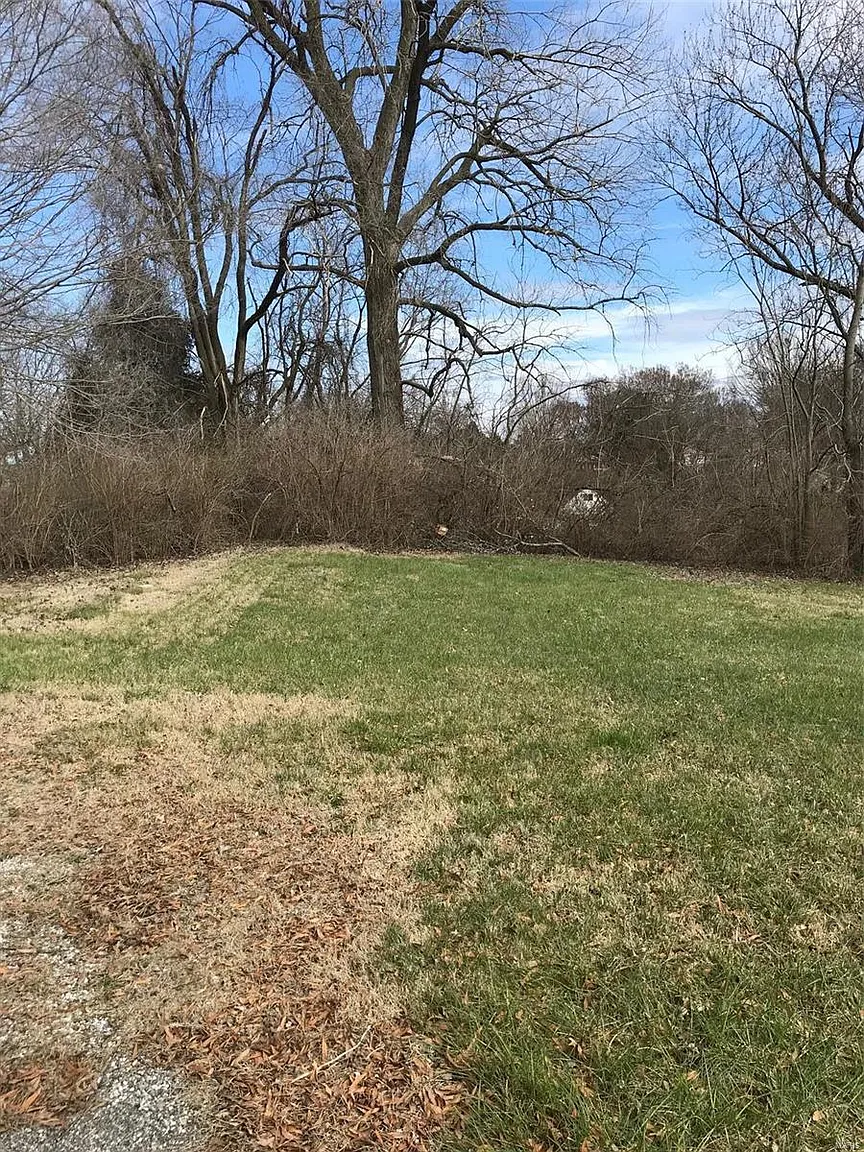 1306 Fred St photo 1