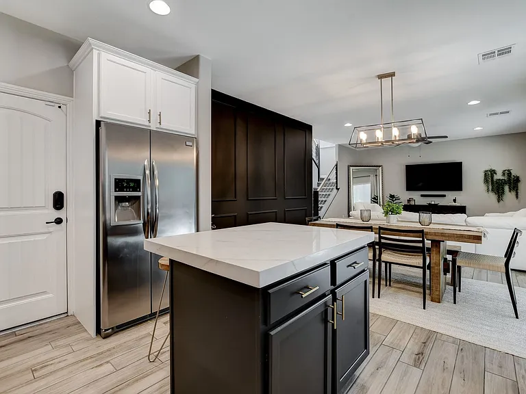 10233 Gibson Isle Dr — Photo 16