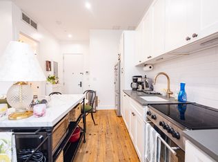 212 N 4th St #4R, Brooklyn, NY 11211