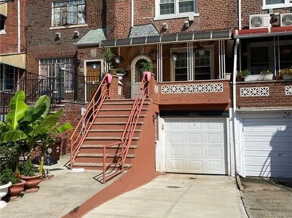 2637 Hubbard St, Brooklyn, NY 11235