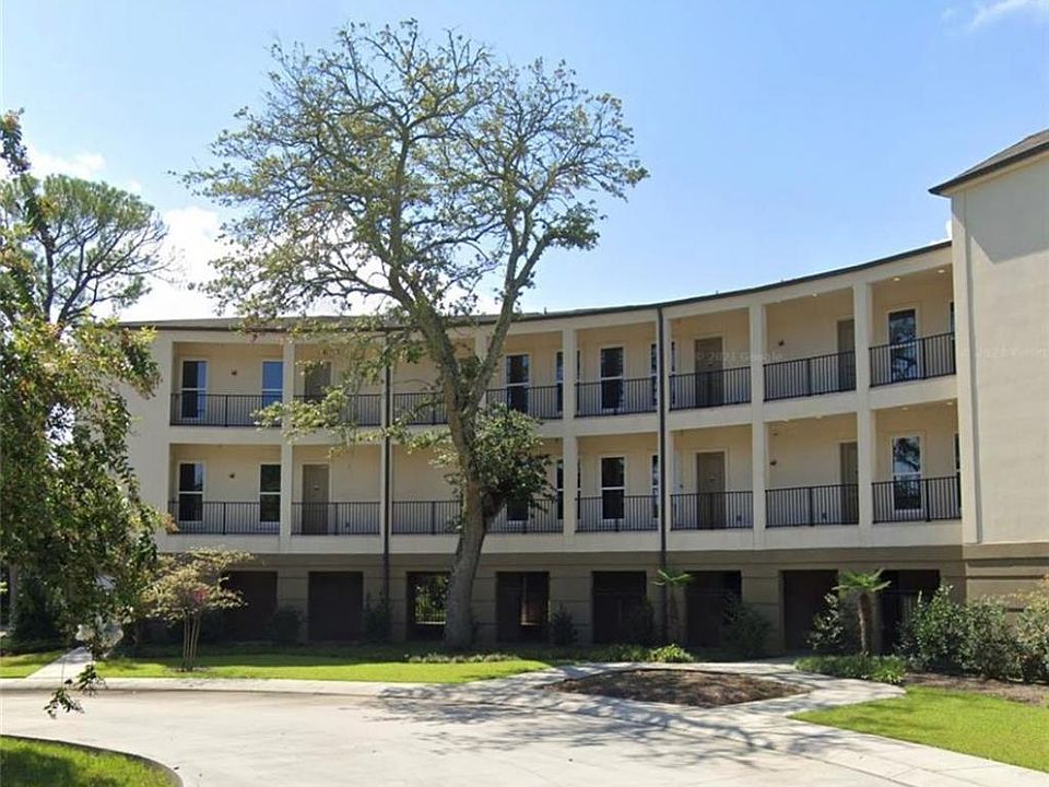 1st image of 117 Wren St #9