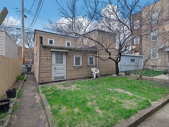 2nd image of 3242 N Hamlin Ave