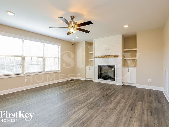 2nd image of 711 Banister Dr