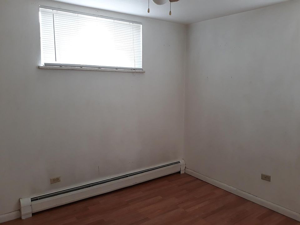 2nd image of 2360 E Vassar Ave