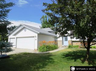 505 Westchester Cir, Riverton, WY 82501