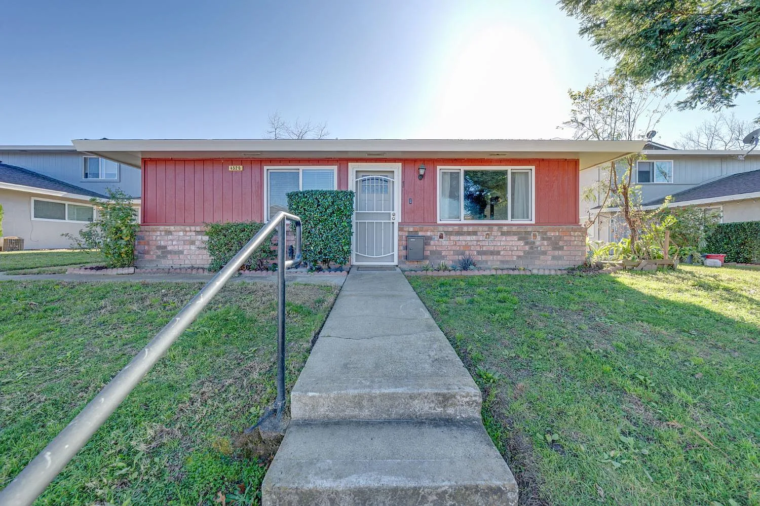 4520 N Greenholme Dr #1 photo 1