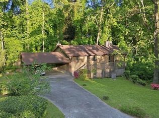 636 Cofield Dr, Hapeville, GA 30354