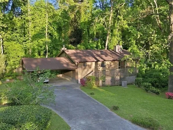 636 Cofield Dr, Hapeville, GA 30354