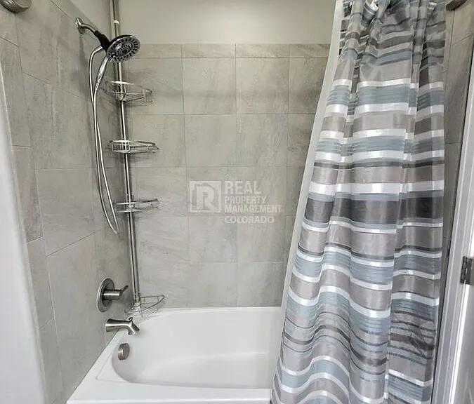 16175 Alberta Dr — Photo 15