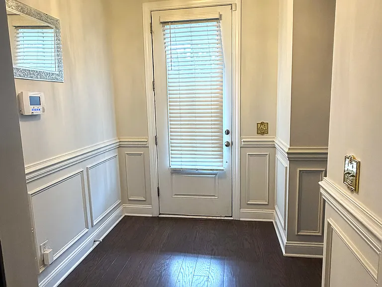 3950 Sage Dr — Photo 3