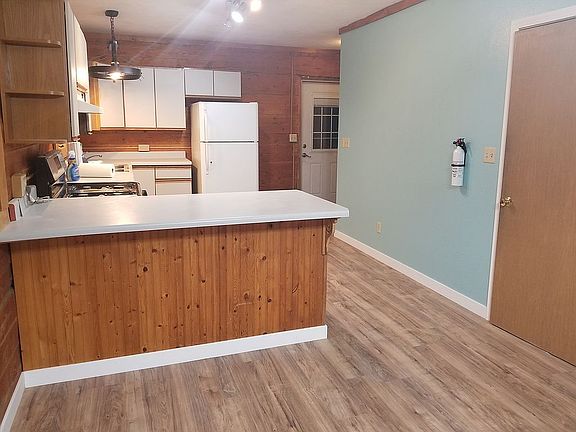 3rd image of 5340 Butterfly Ln