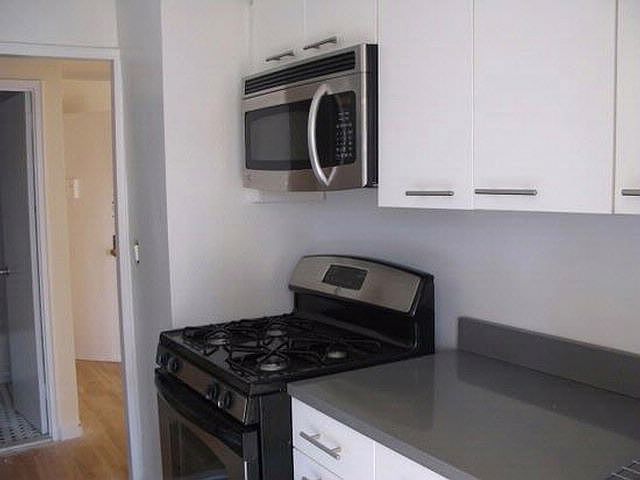 2nd image of 6290 99th St