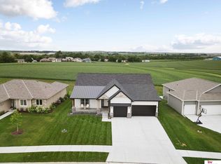 650 N 10th Ave, Springfield, NE 68059