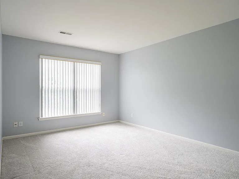 44770 Marigold Dr — Photo 15