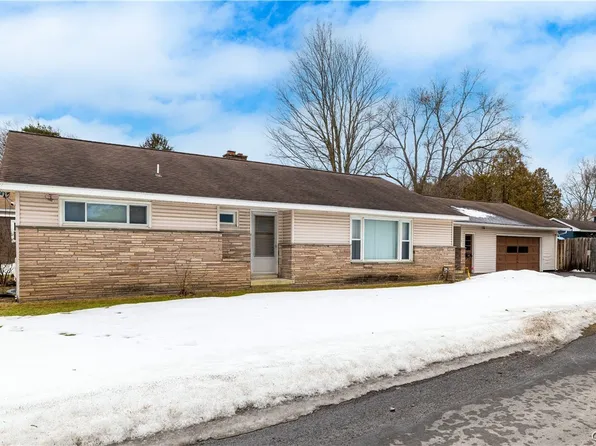 1 Gerry Ave, New Hartford, NY 13413