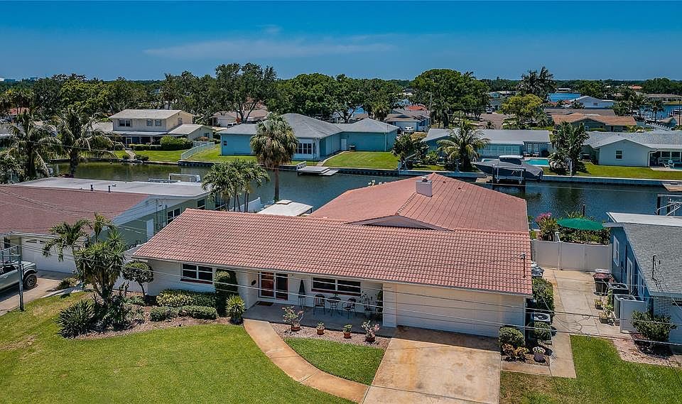 4100 13th Ln NE, Saint Petersburg, FL 33703 Zillow