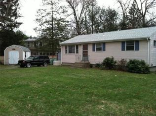 21 Buena Vista Rd, Wellesley, MA 02482