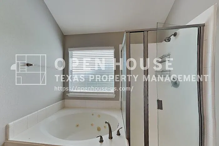 106 Rock Meadow Trl — Photo 14