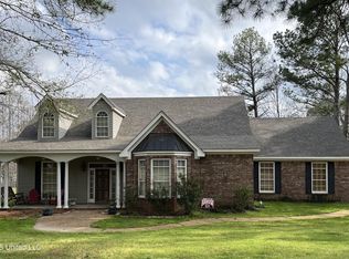 94 Cotton Acres Dr, Clinton, MS 39056