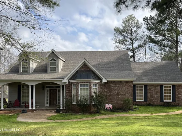 94 Cotton Acres Dr, Clinton, MS 39056