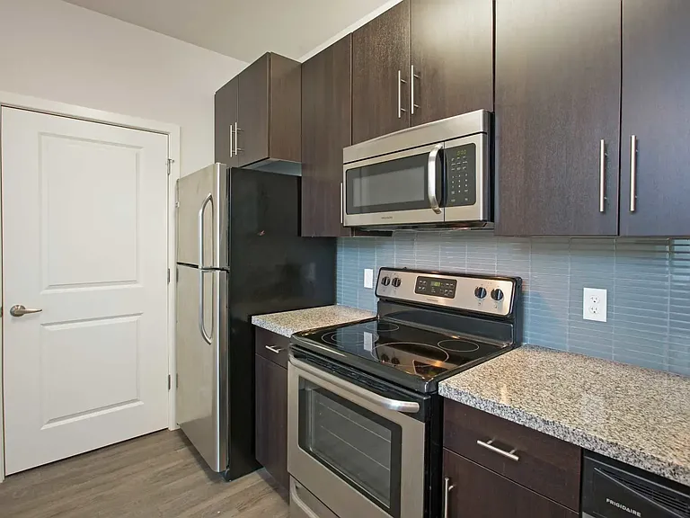 4th Street Lofts — Photo 8