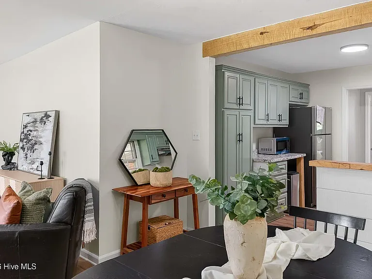 1429 Waccamaw Dr — Photo 11