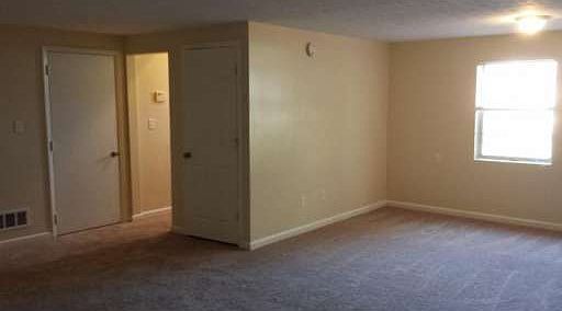 4th image of 1462 Bentley Woods Trl
