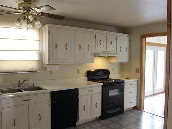 5th image of 232 Orchard Hill Dr