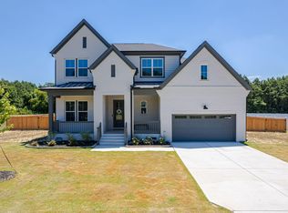 215 Scotland Dr, Youngsville, NC 27596