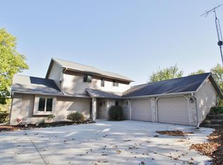 N1850 County Rd E, Watertown, WI 53098